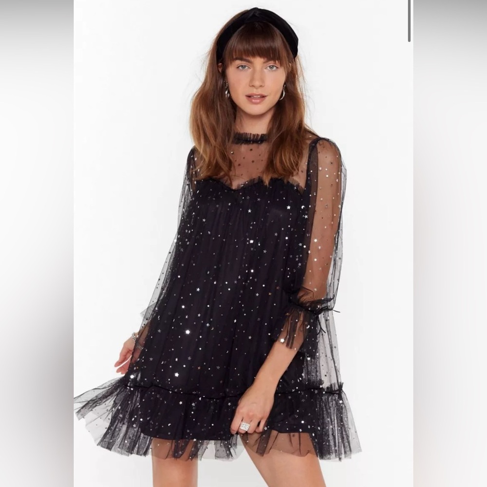 “Star and Wide Mini Mesh Dress”